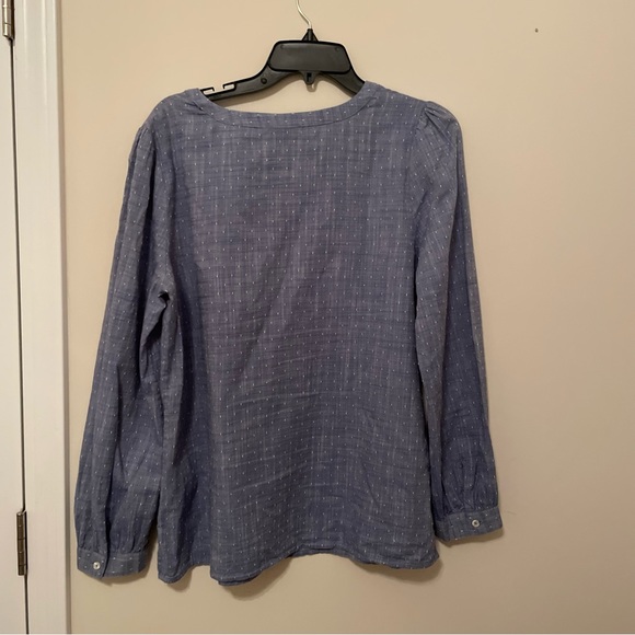 Talbots Blouse - Picture 2 of 3